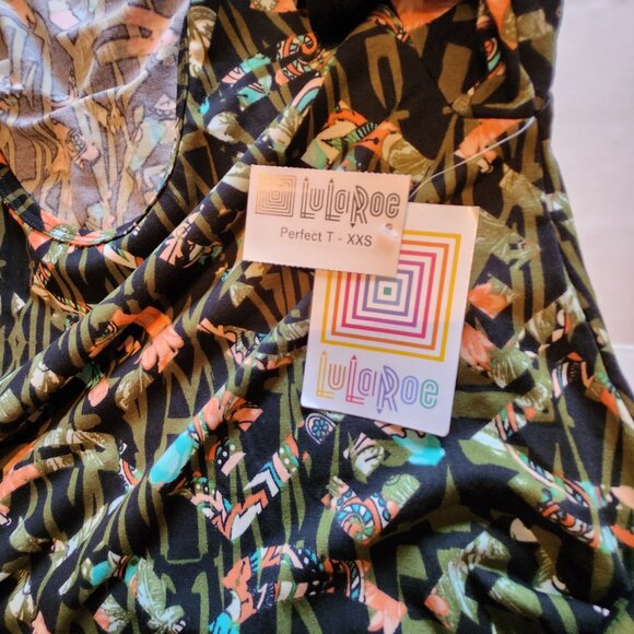 ❤️ 4/$20 New LuLaRoe Perfect T Women's XXS Geometric artsy print Side slits fall - Picture 13 of 14